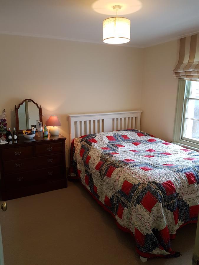 6 Suffolk Parade Hotell Cheltenham Exteriör bild